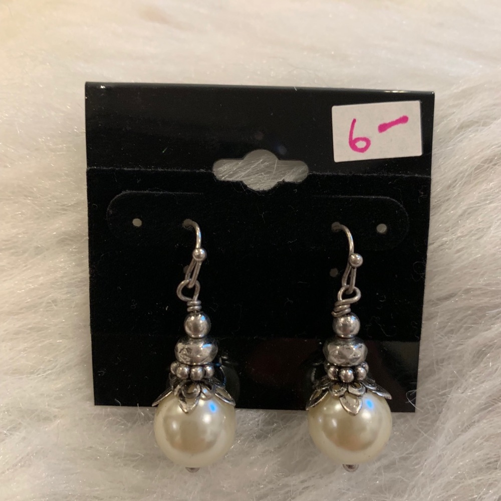 Pearl Like Earrings
